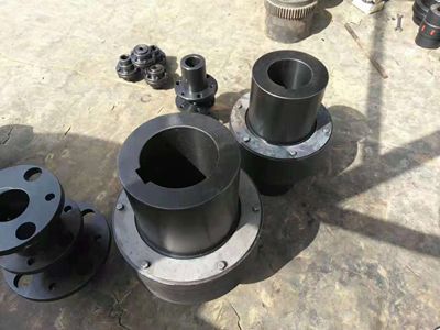 测量联轴器弹性齿式联轴器的不垂直度